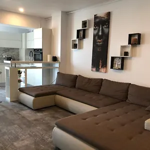 Апартаменты Luxury Westpark 2 View W6, Бухарест