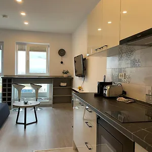 Апартаменты Beautiful Penthouse Lakeview W18, Бухарест